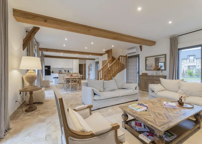 Maisons H Normandie - Privatisation Du Domaine *